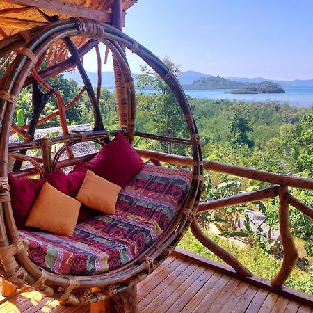 Jungle Bar Honeymoon Suite & Private Pool سان فيسنتي المظهر الخارجي الصورة