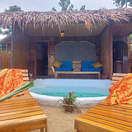 Jungle Bar Honeymoon Suite & Private Pool سان فيسنتي المظهر الخارجي الصورة