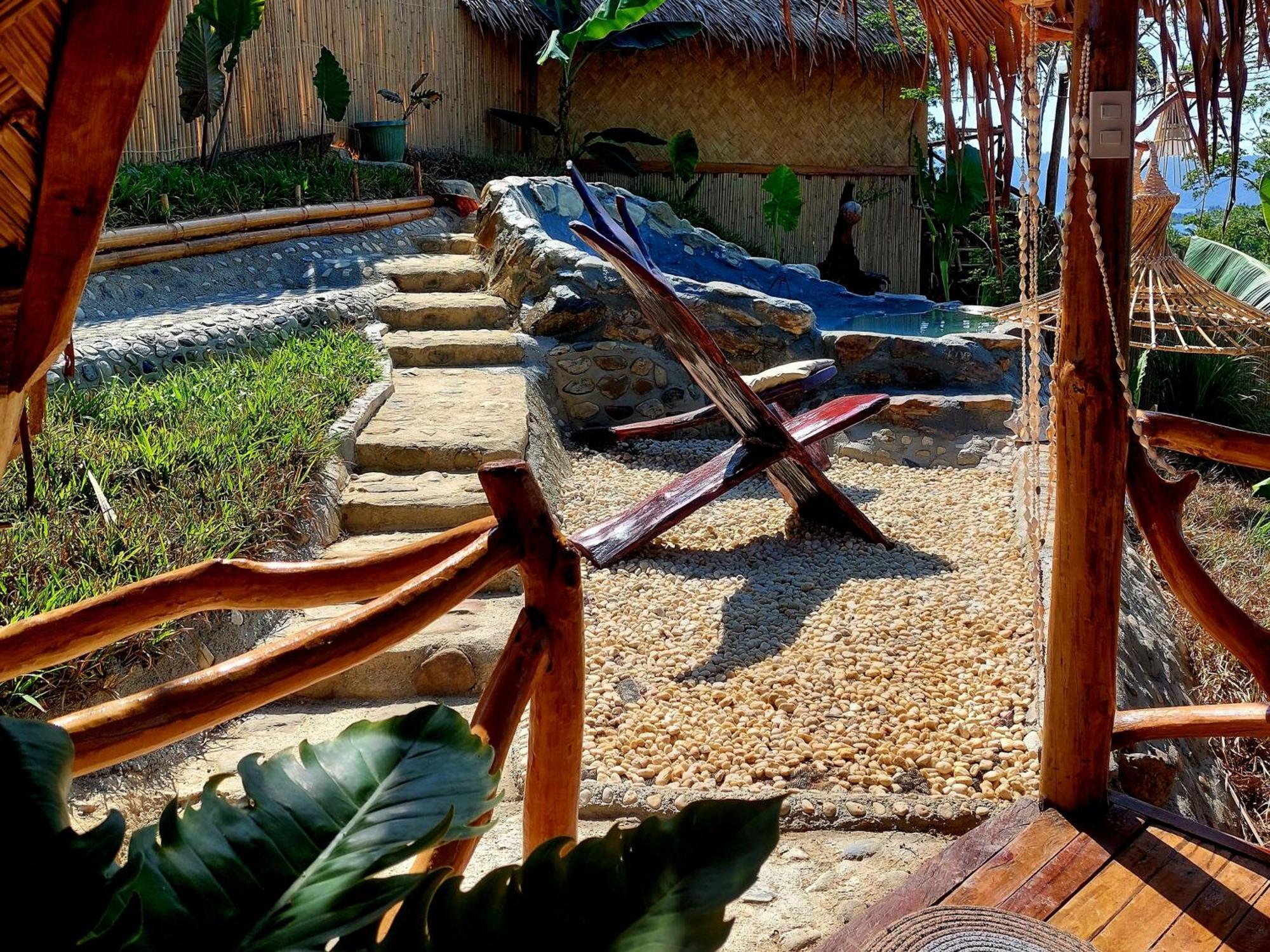 Jungle Bar Honeymoon Suite & Private Pool سان فيسنتي المظهر الخارجي الصورة