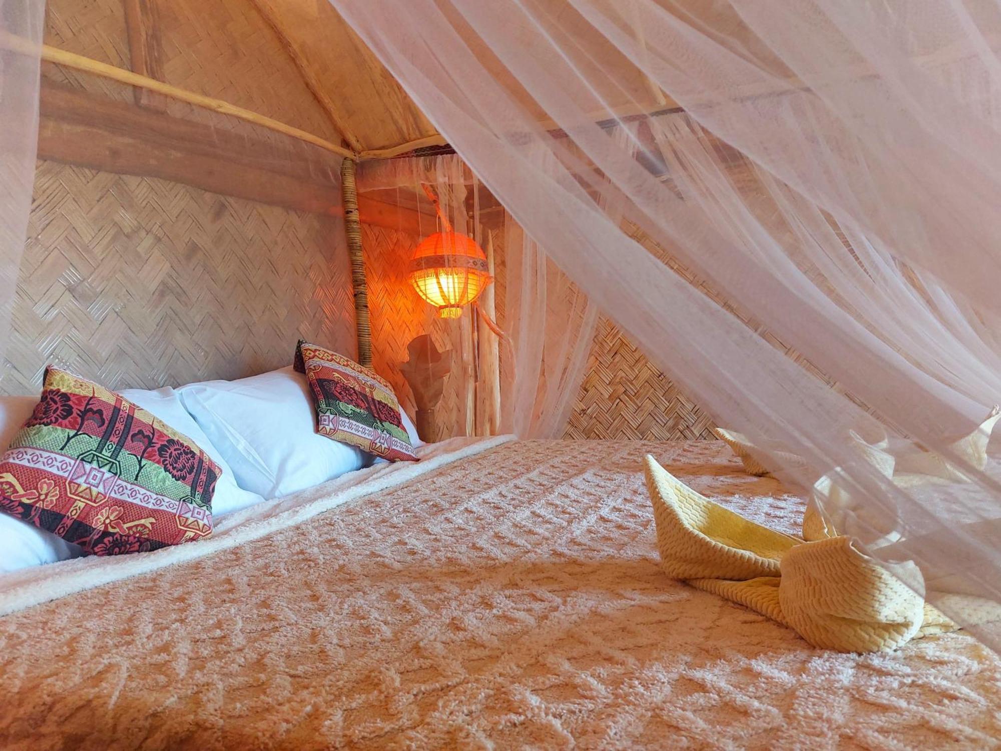 Jungle Bar Honeymoon Suite & Private Pool سان فيسنتي المظهر الخارجي الصورة