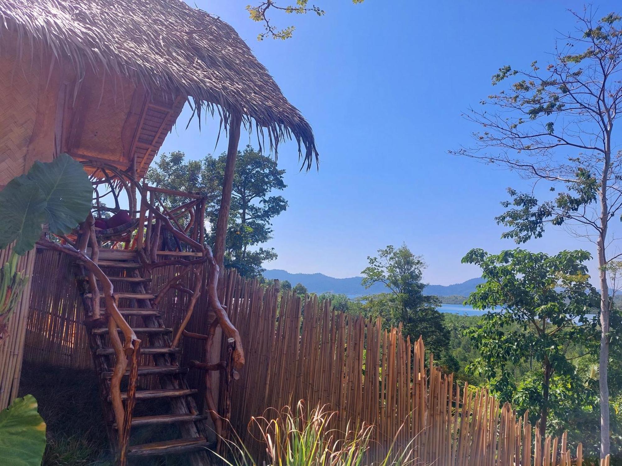 Jungle Bar Honeymoon Suite & Private Pool سان فيسنتي المظهر الخارجي الصورة