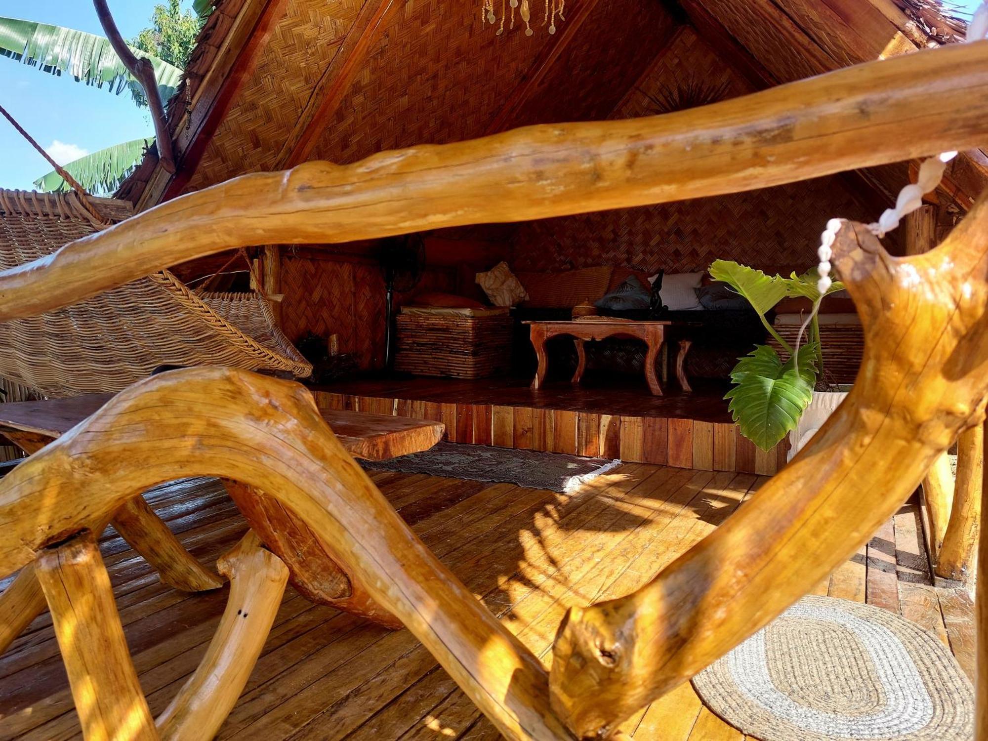Jungle Bar Honeymoon Suite & Private Pool سان فيسنتي المظهر الخارجي الصورة
