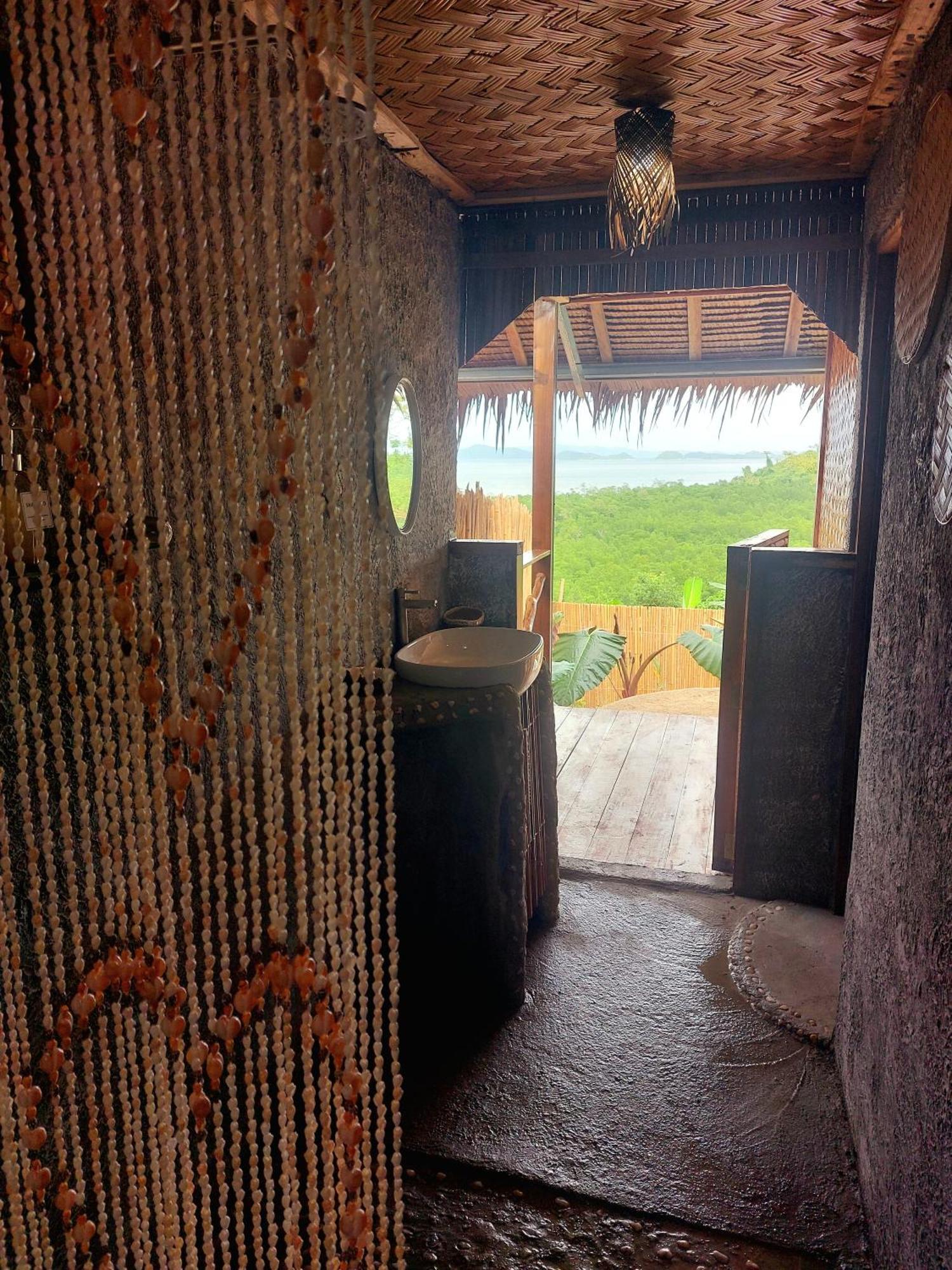 Jungle Bar Honeymoon Suite & Private Pool سان فيسنتي المظهر الخارجي الصورة