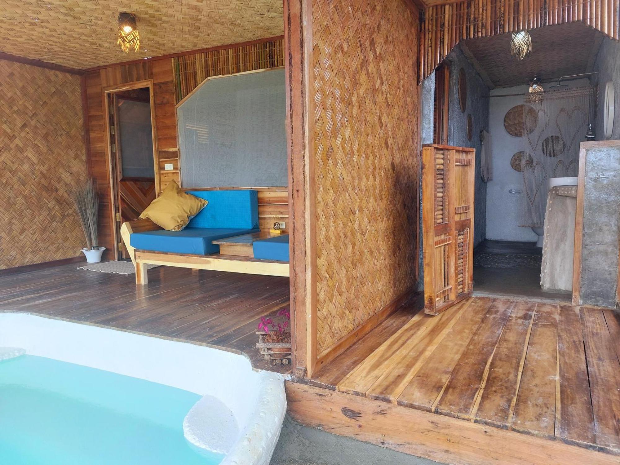 Jungle Bar Honeymoon Suite & Private Pool سان فيسنتي المظهر الخارجي الصورة